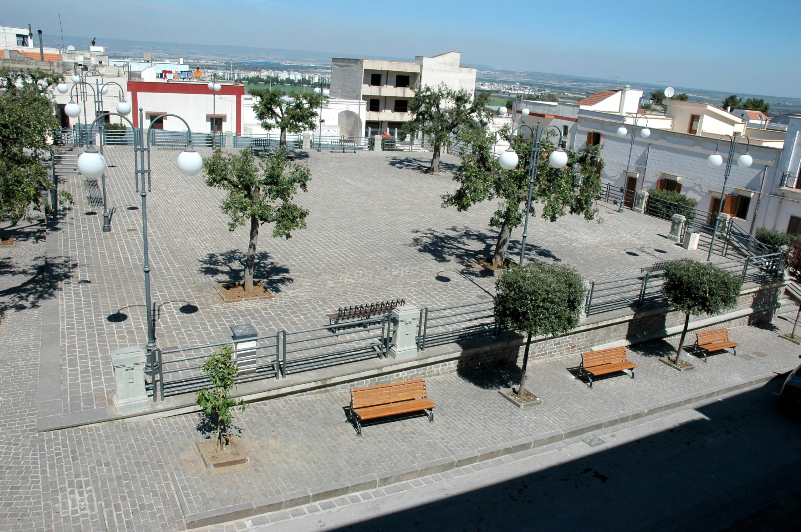 piazza_vittorio_emanuele_III_01